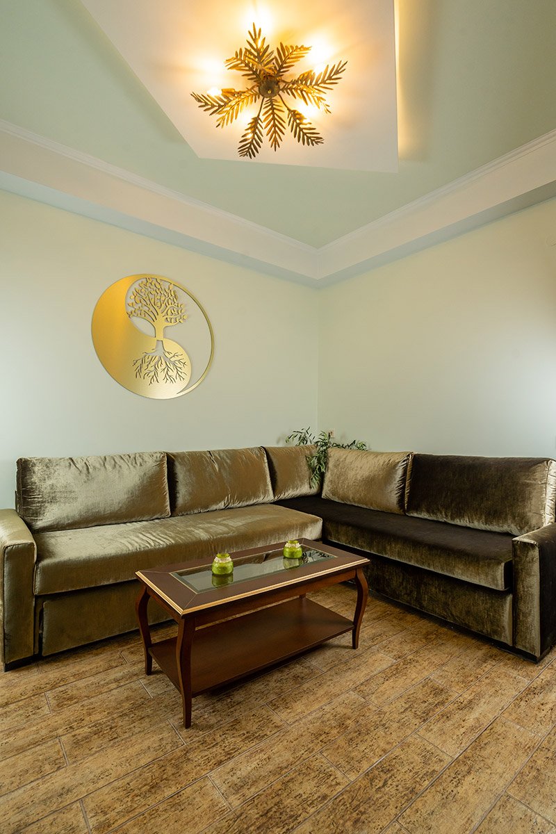 junior suite olive room 1